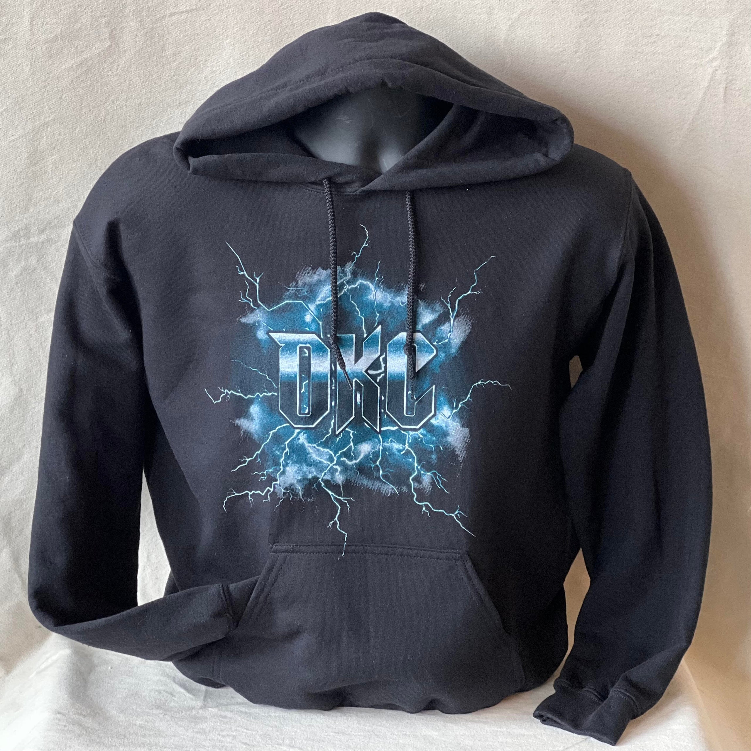 Hoodie lightning online